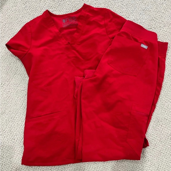 Red Figs - Picture 1 of 3